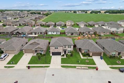 925 Billups Drive Van Alstyne TX 75495