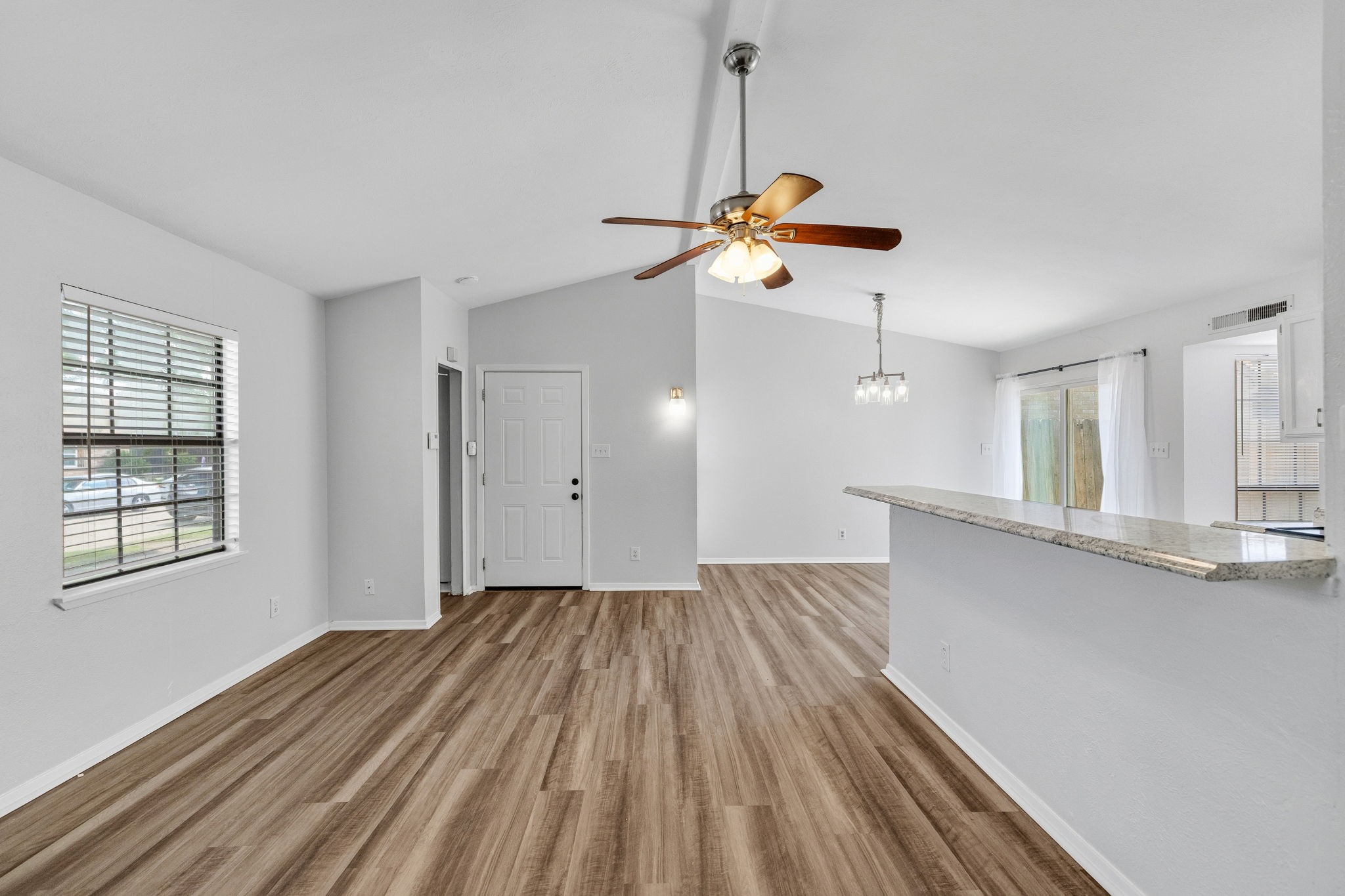 4627 Chapman Street The Colony TX 75056