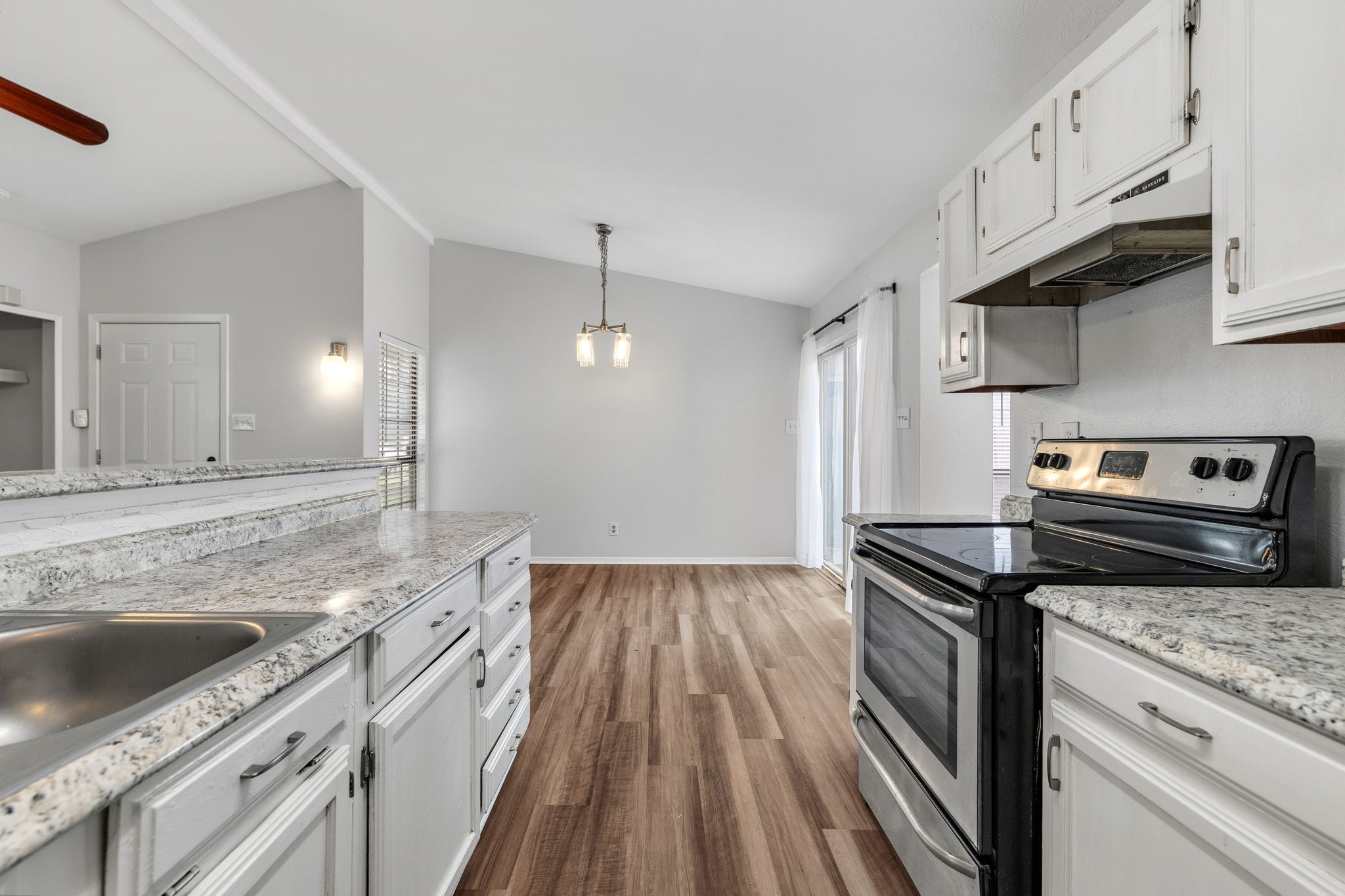 4627 Chapman Street The Colony TX 75056