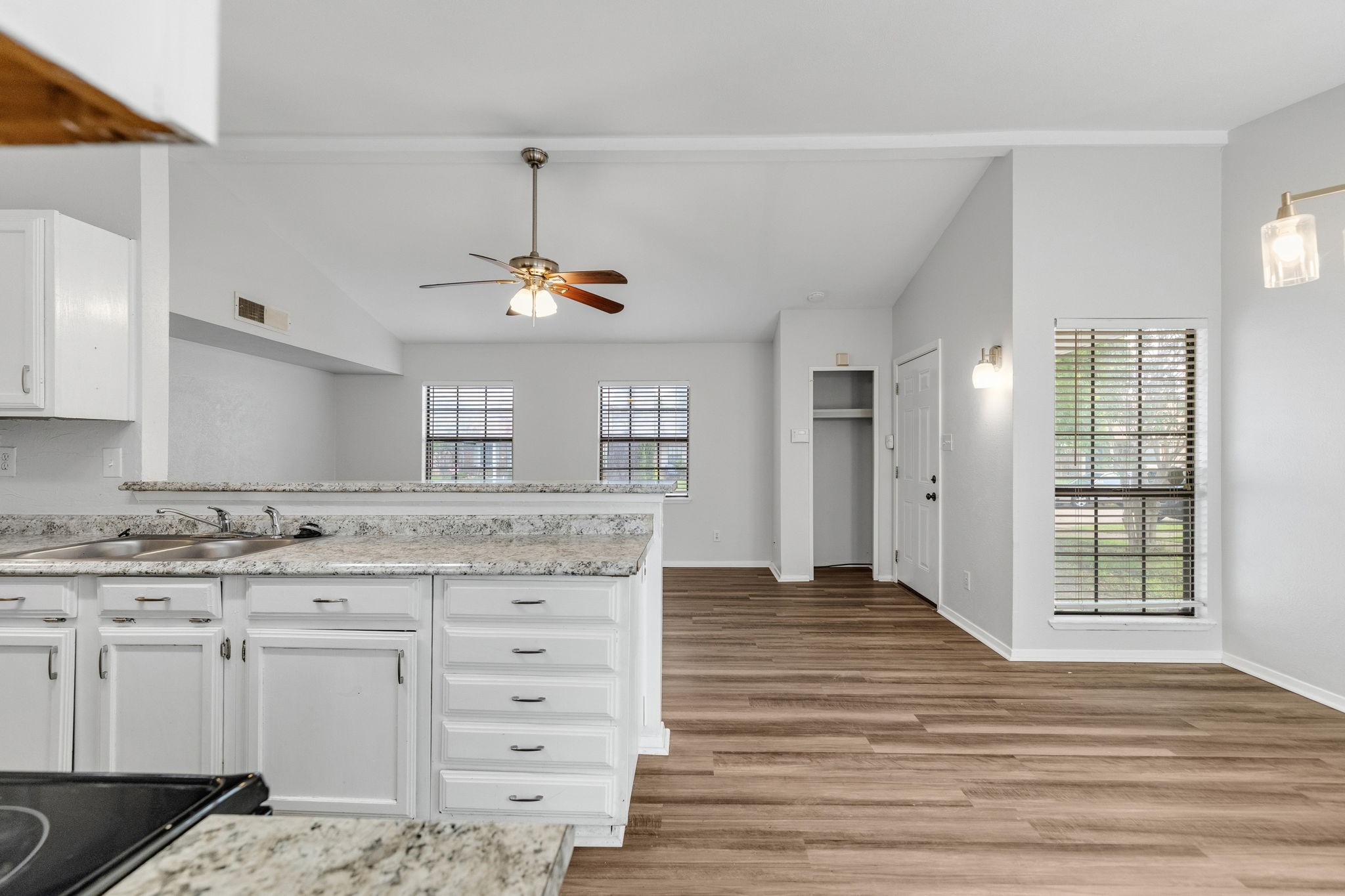 4627 Chapman Street The Colony TX 75056