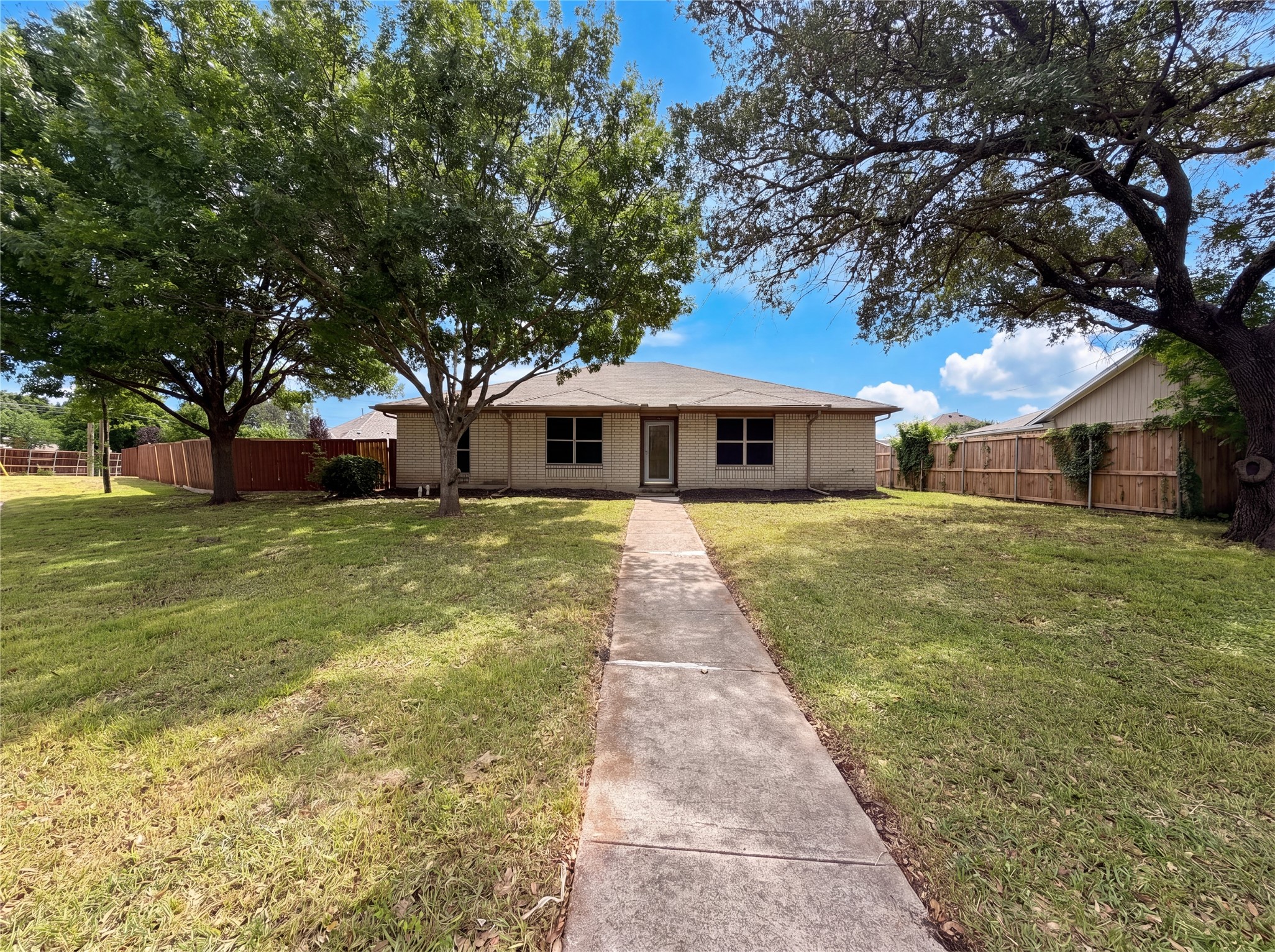 5410 Vagas Drive Rowlett TX 75088