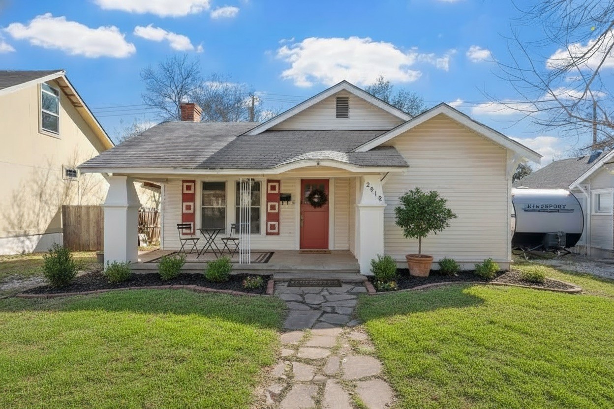 2912 E Edmond Avenue Waco TX 76707
