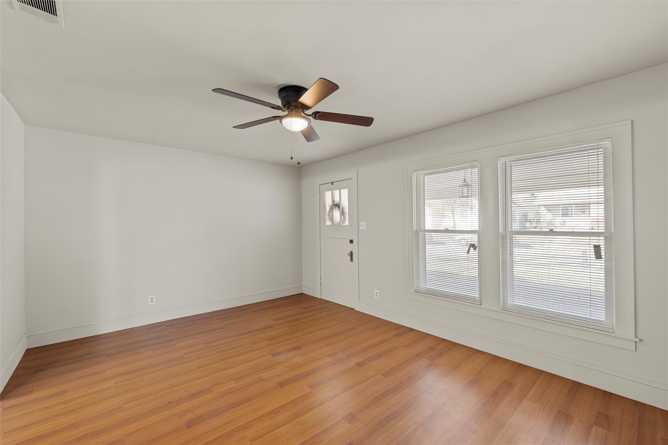 2912 E Edmond Avenue Waco TX 76707