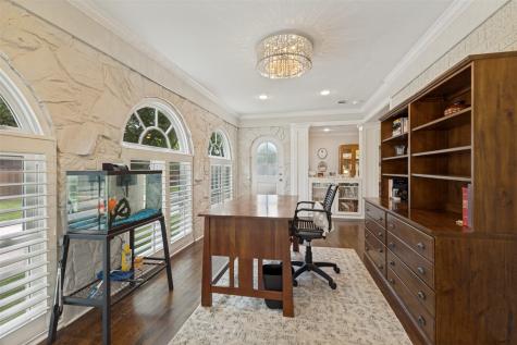 5946 Mercedes Avenue Dallas TX 75206
