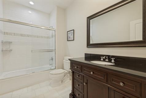 5946 Mercedes Avenue Dallas TX 75206