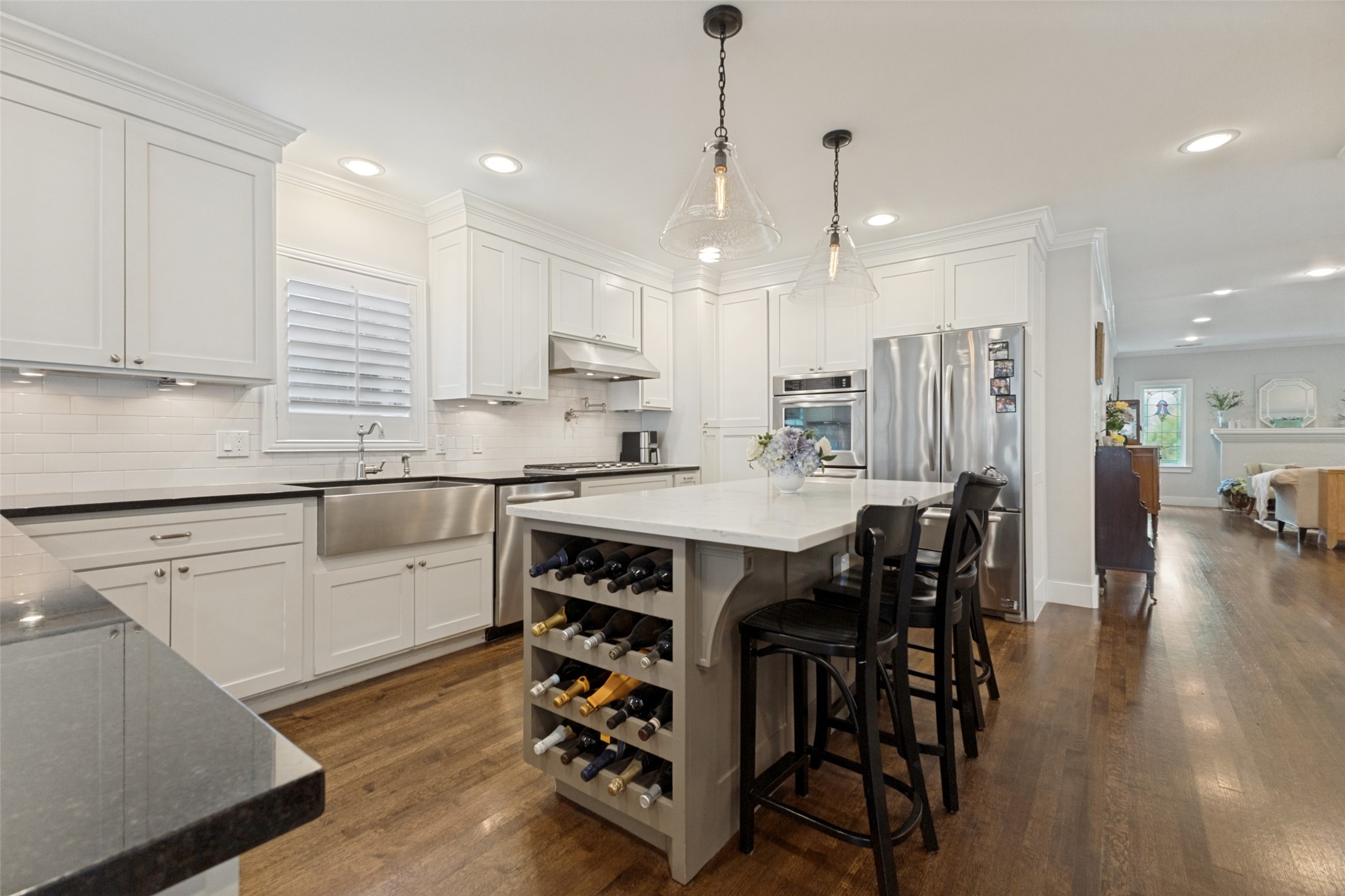 5946 Mercedes Avenue Dallas TX 75206
