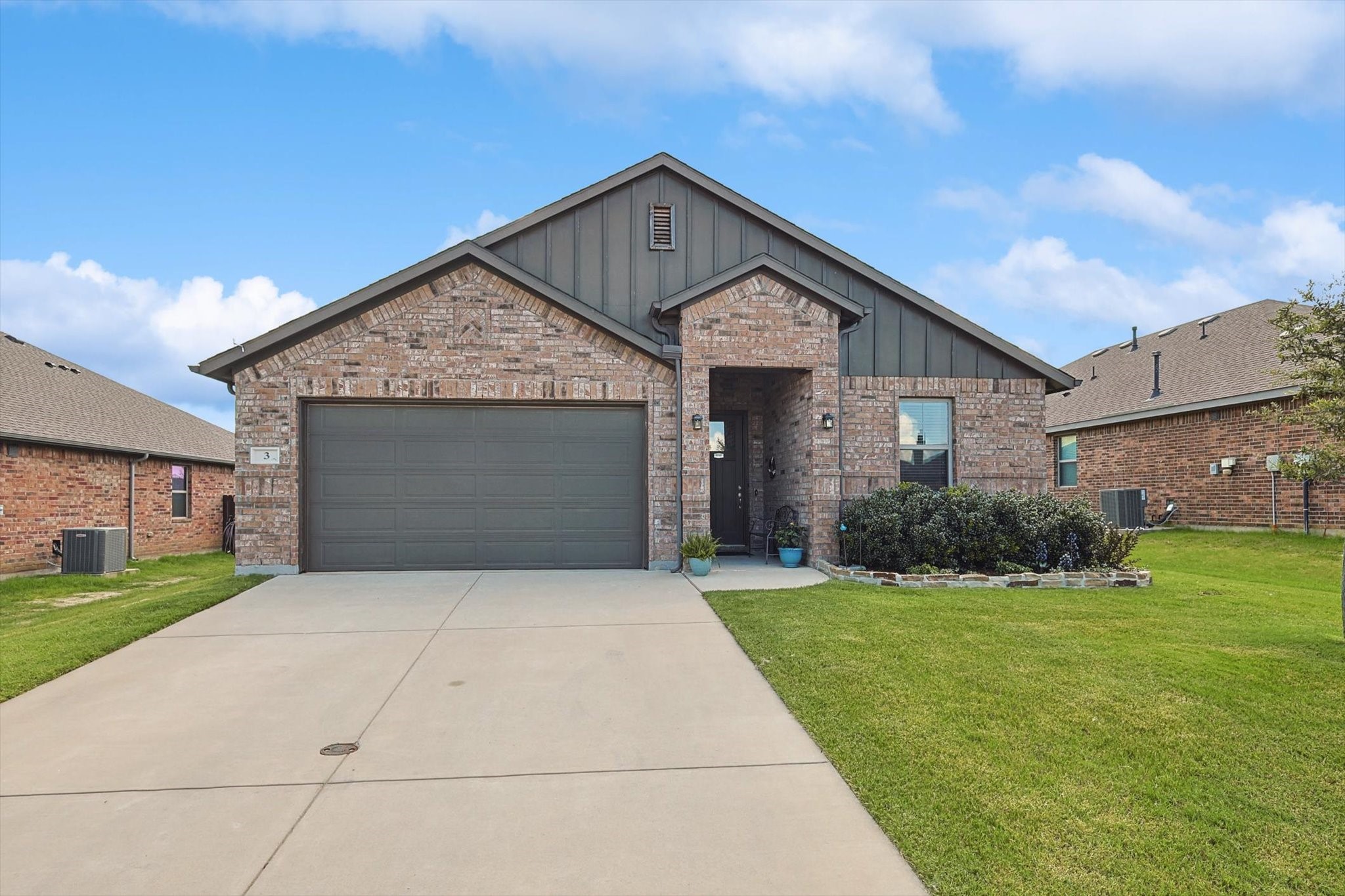 3 Bluebird Lane Sanger TX 76266