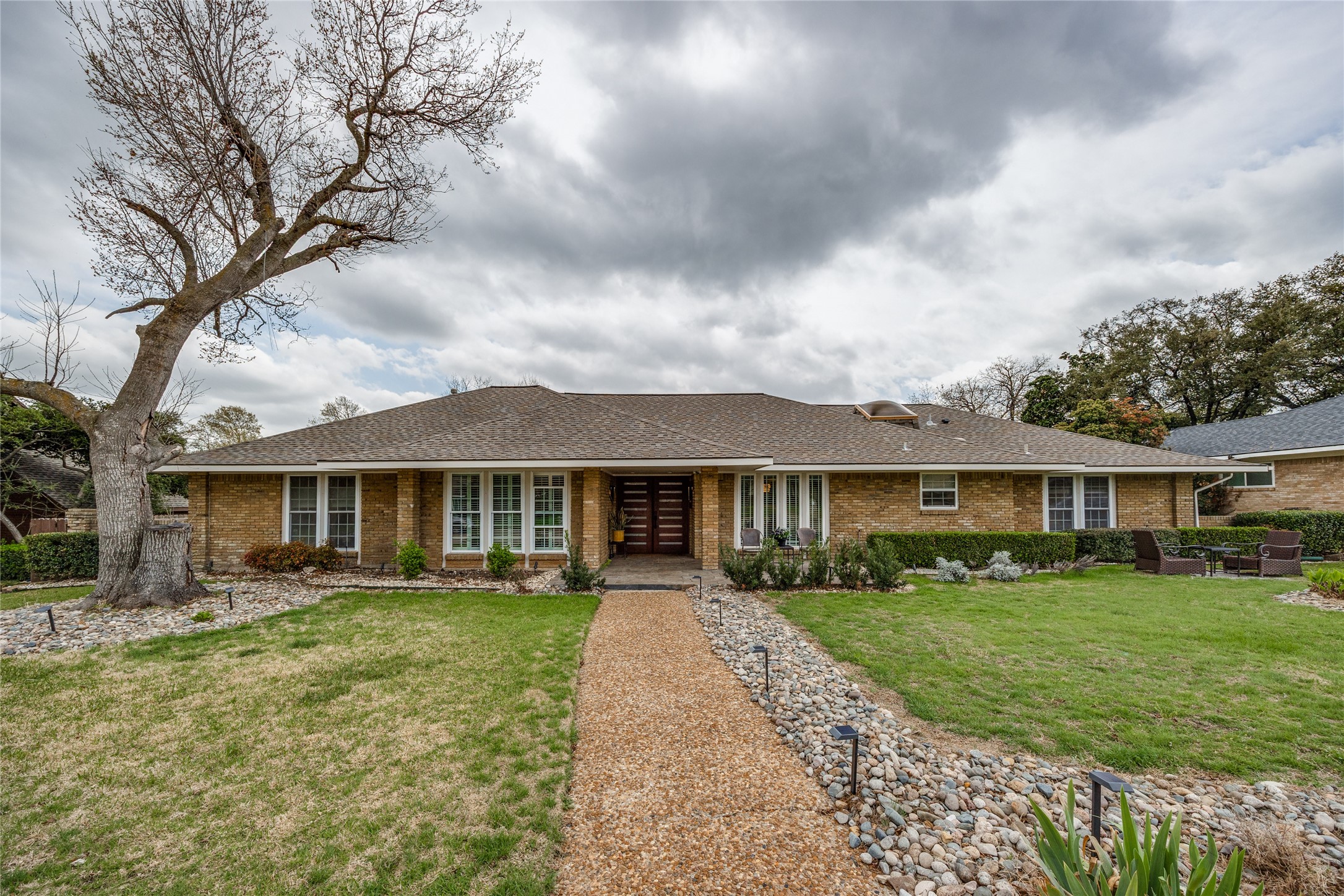 7148 Roundrock Road Dallas TX 75248
