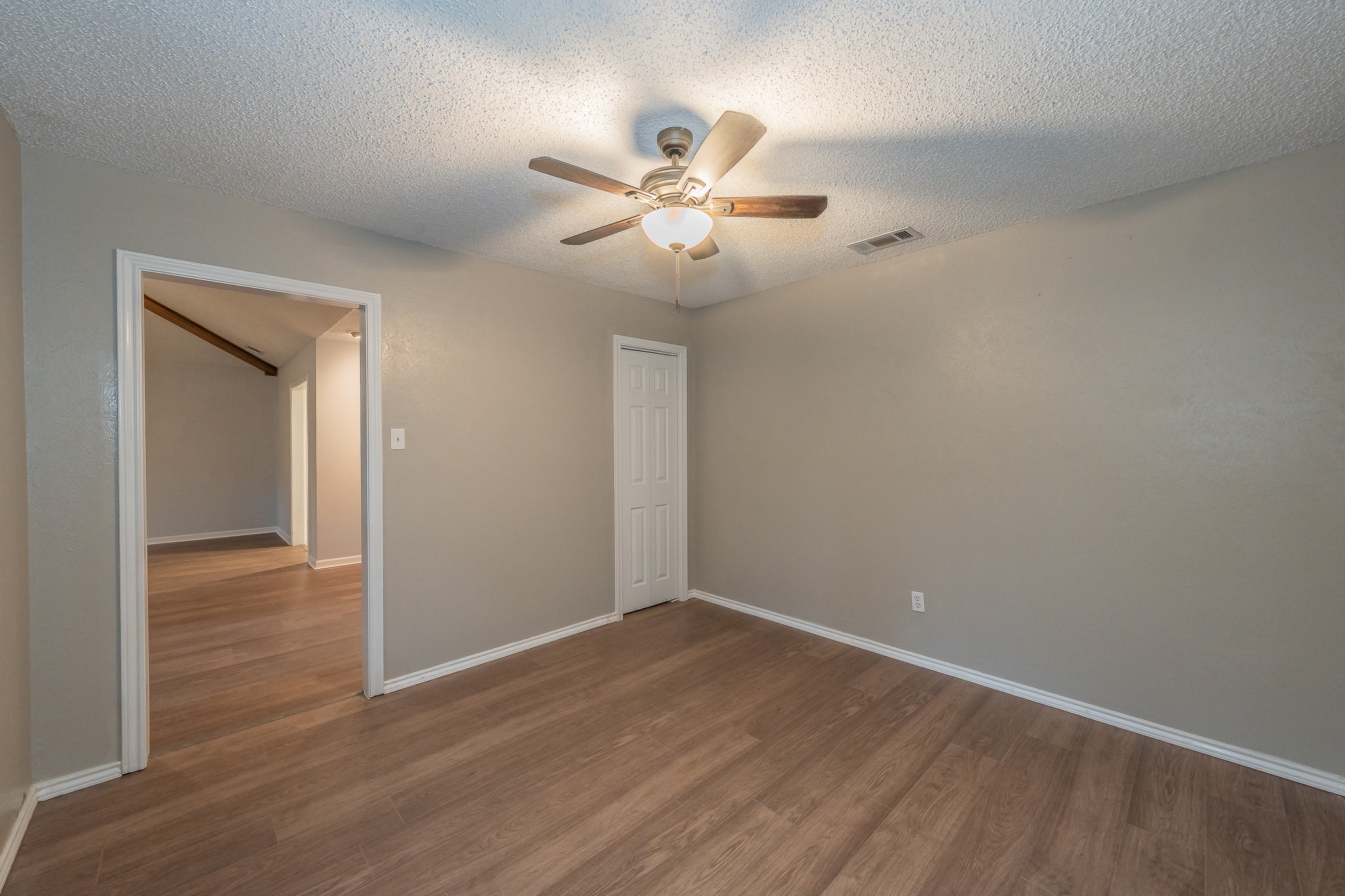 917 Bucknell Drive Arlington TX 76012