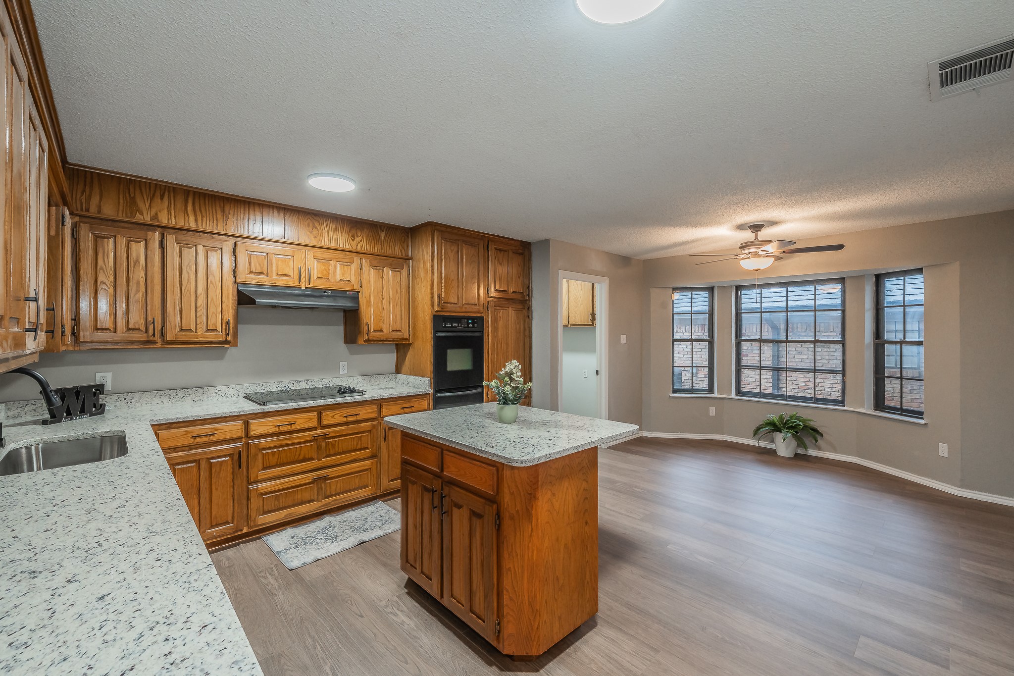 917 Bucknell Drive Arlington TX 76012
