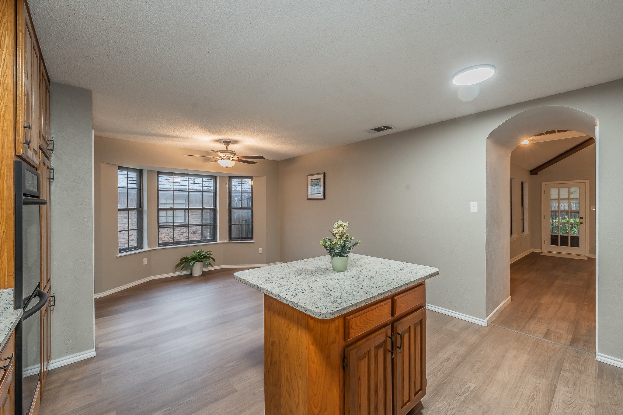 917 Bucknell Drive Arlington TX 76012