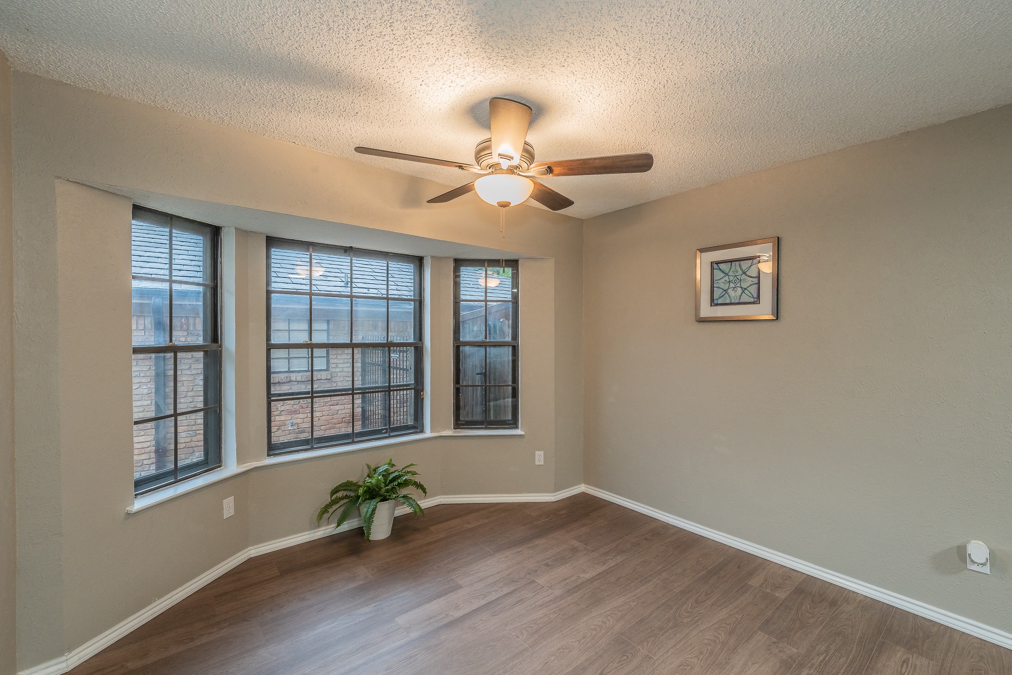 917 Bucknell Drive Arlington TX 76012