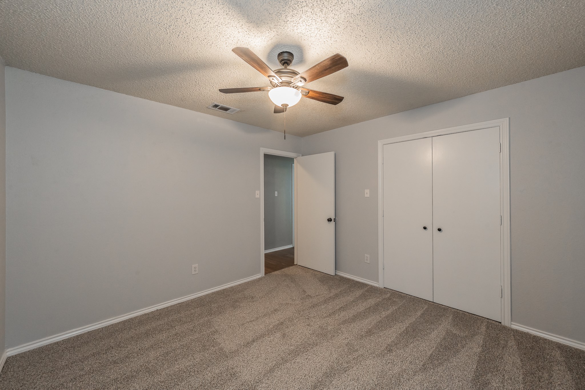 917 Bucknell Drive Arlington TX 76012