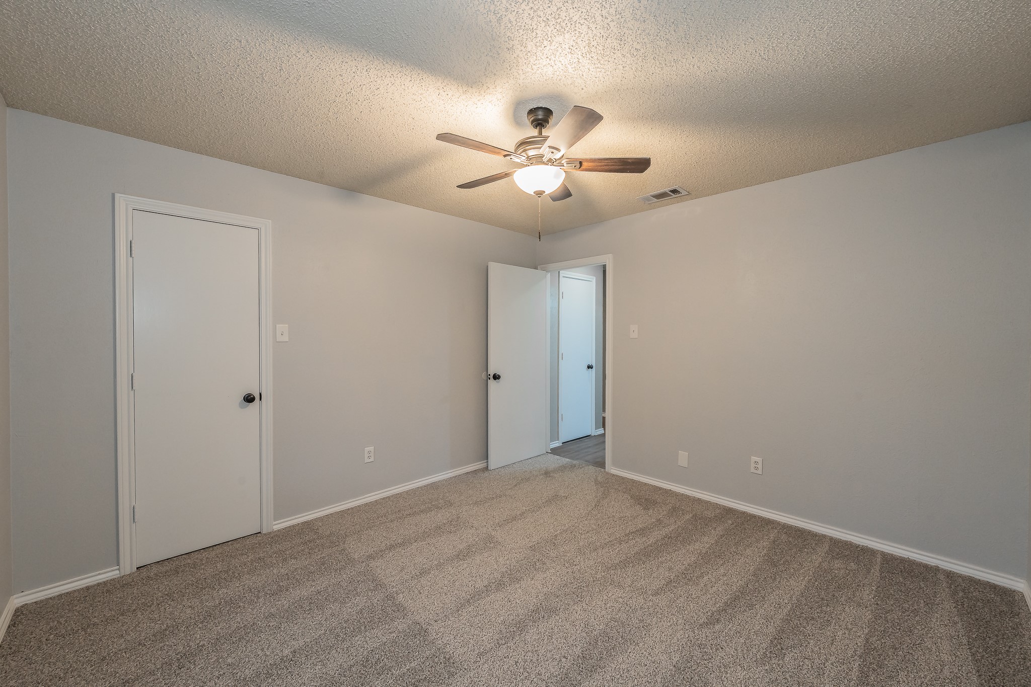 917 Bucknell Drive Arlington TX 76012