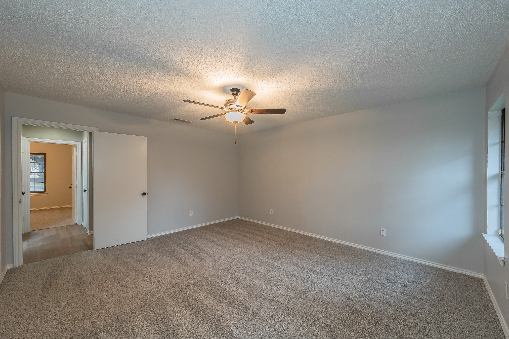 917 Bucknell Drive Arlington TX 76012