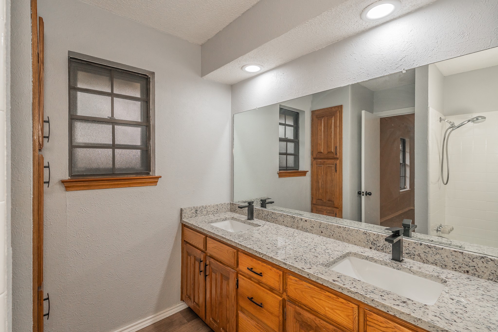 917 Bucknell Drive Arlington TX 76012