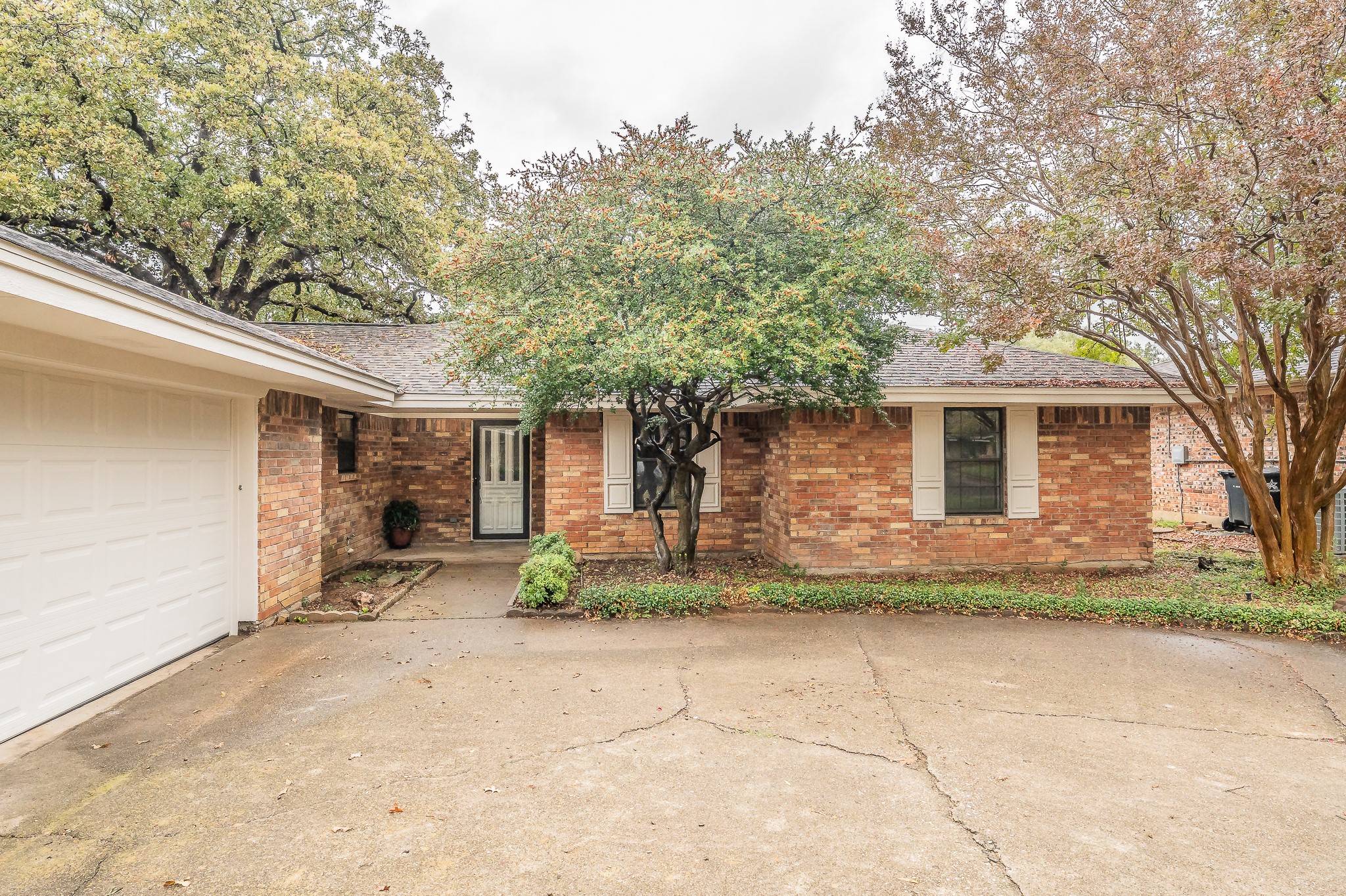 917 Bucknell Drive Arlington TX 76012