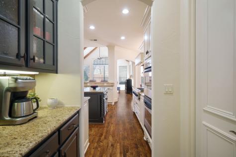 6724 Frankford Road Dallas TX 75252