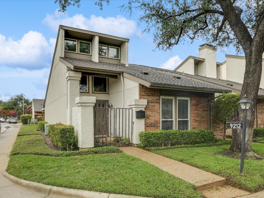 9212 Firelog Lane Dallas TX 75243