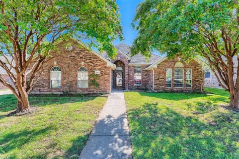 2310 Glenmoor Drive Arlington TX 76001