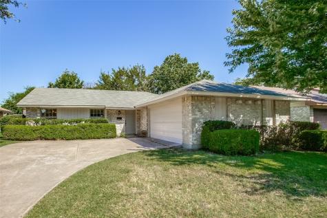 429 Woodmere Drive Garland TX 75043