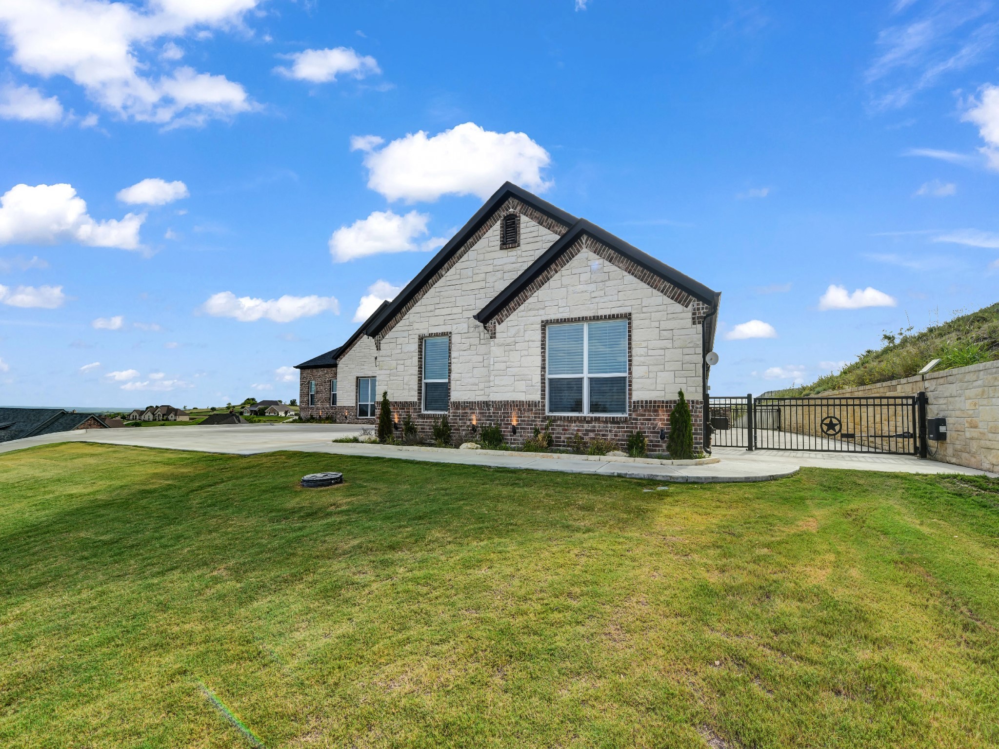 162 Pinnacle Peak Lane Weatherford TX 76087