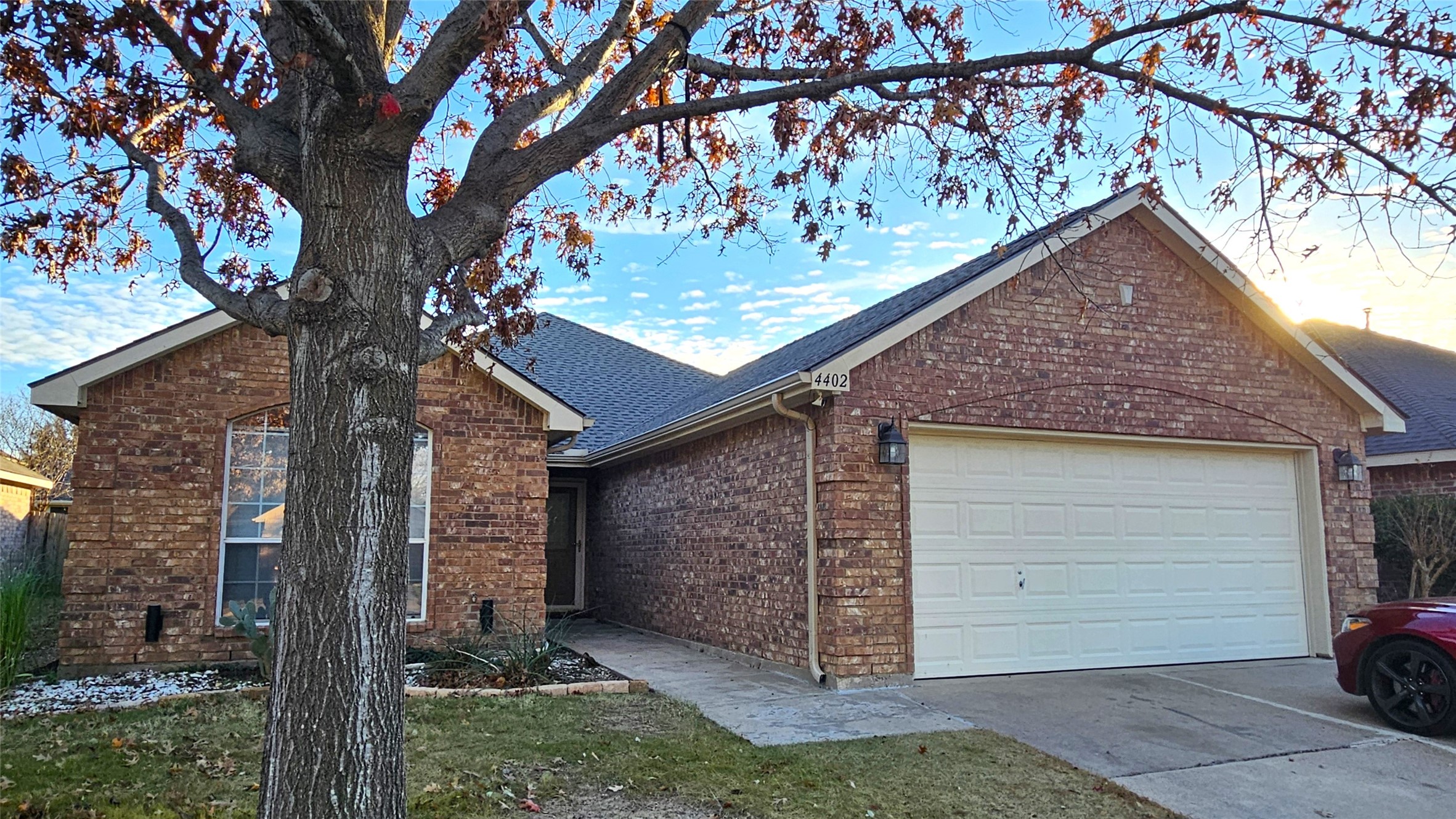 4402 Shady Elm Drive Mansfield TX 76063