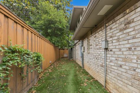 6725 Caulfield Drive Dallas TX 75248