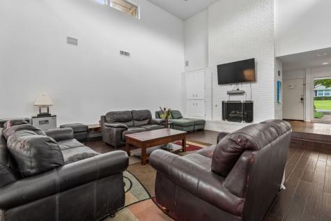 6725 Caulfield Drive Dallas TX 75248