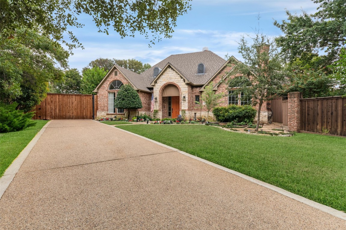 4107 Lorinser Lane Dallas TX 75220