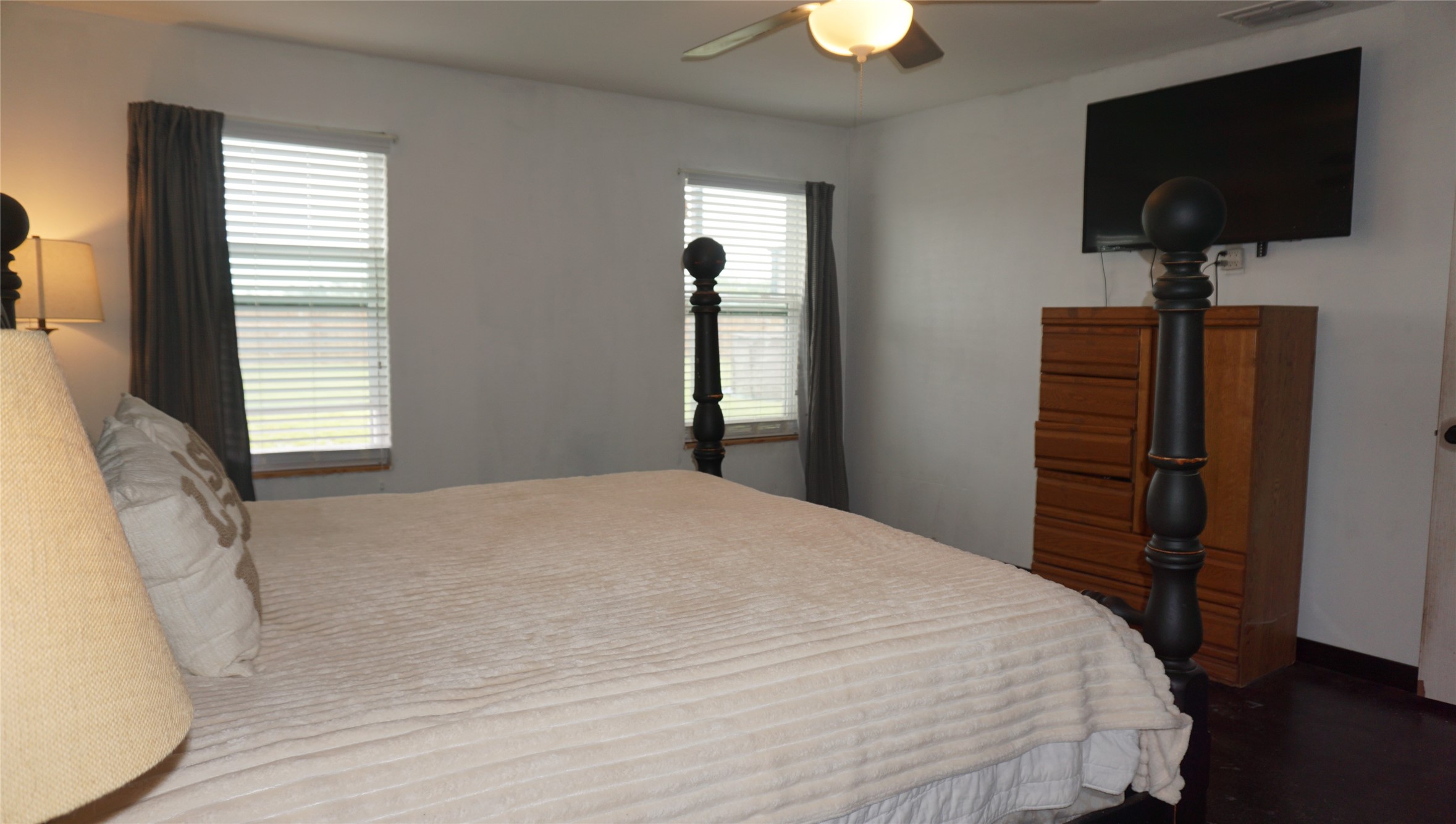 1410 Rs County Road 1235 Point TX 75472