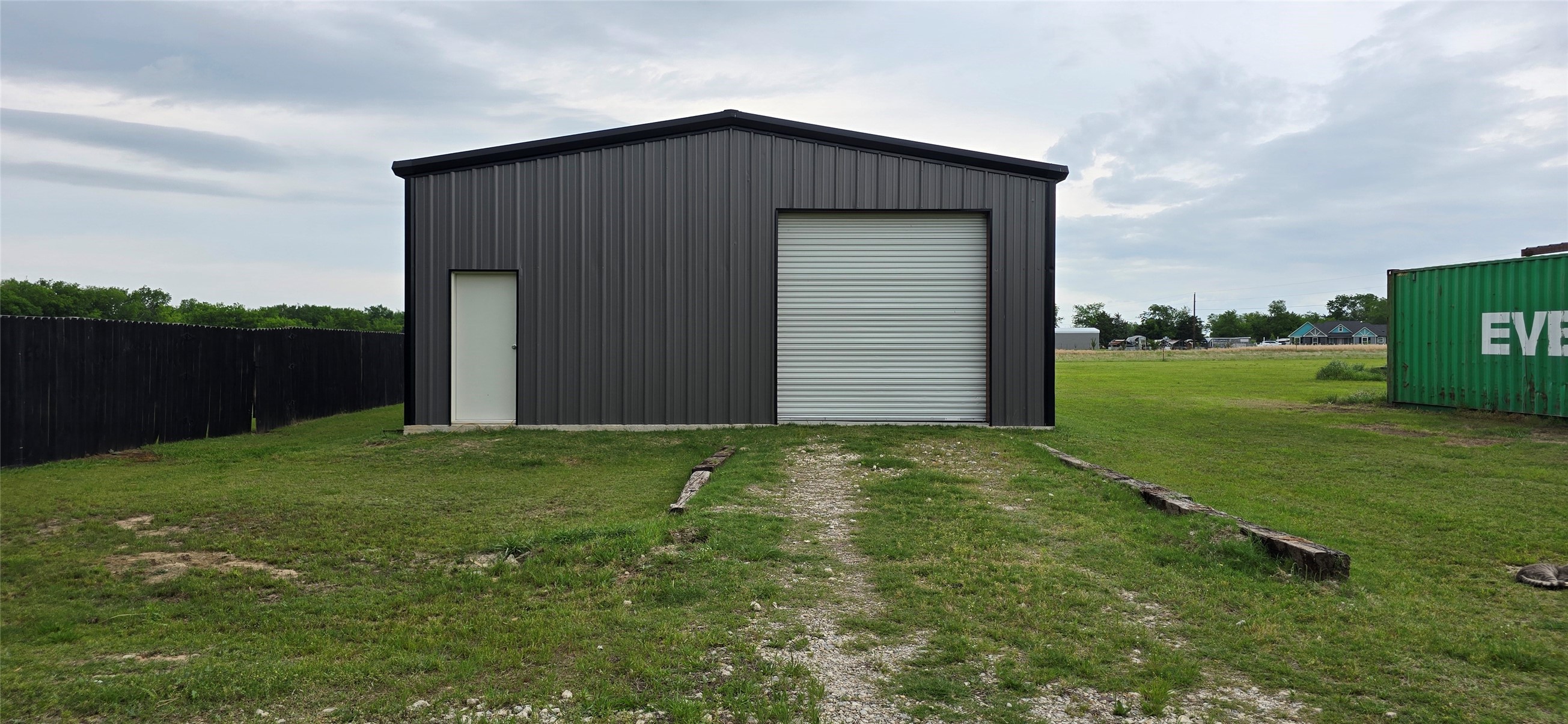 1410 Rs County Road 1235 Point TX 75472