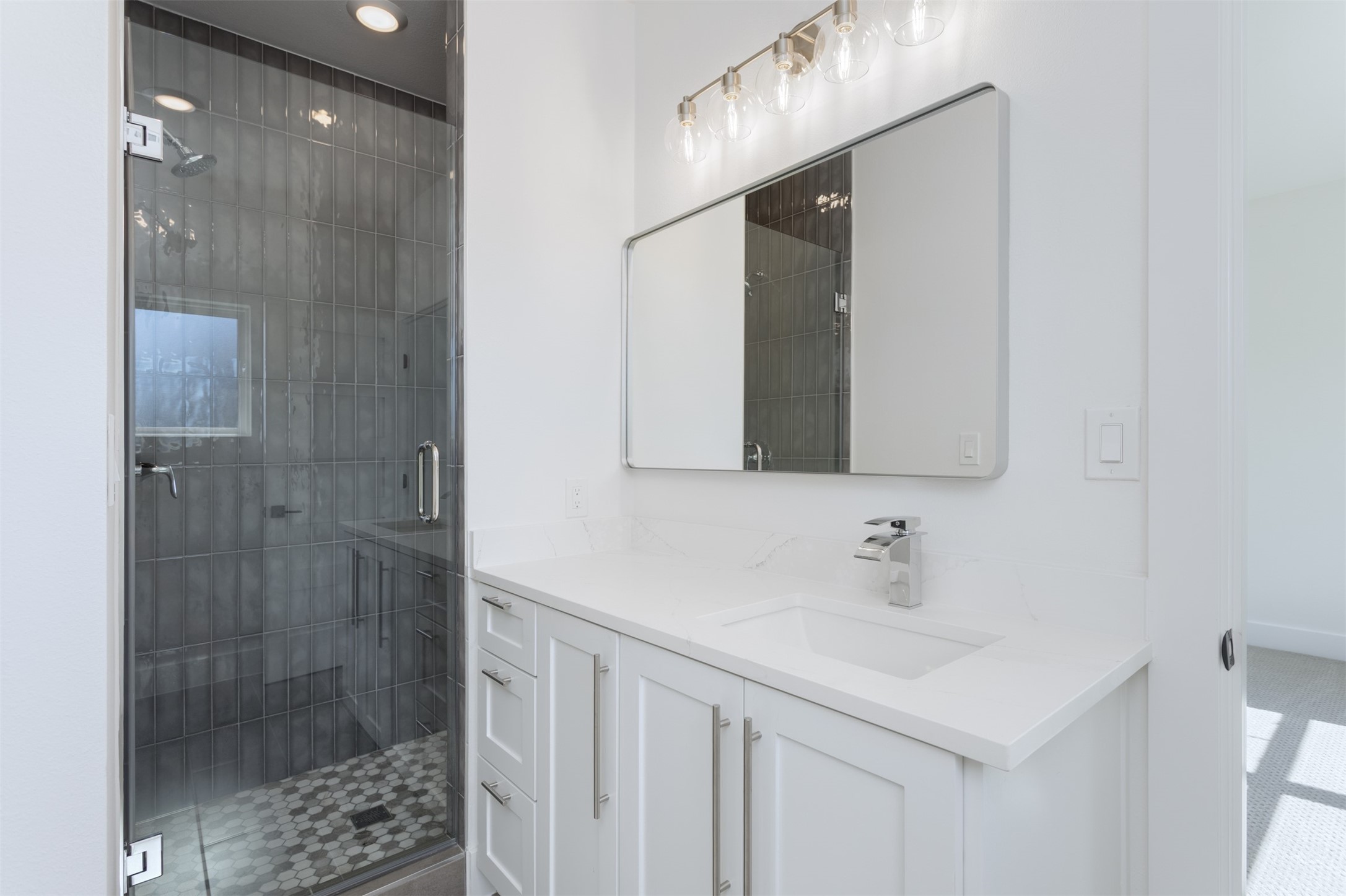 708 W White Avenue Mckinney TX 75069