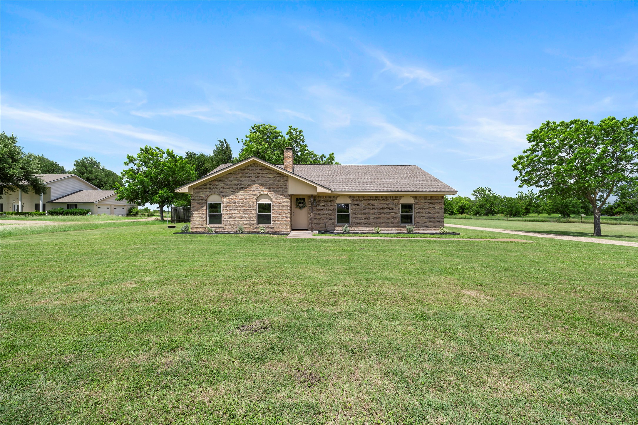512 County Road 322 Rosebud TX 76570