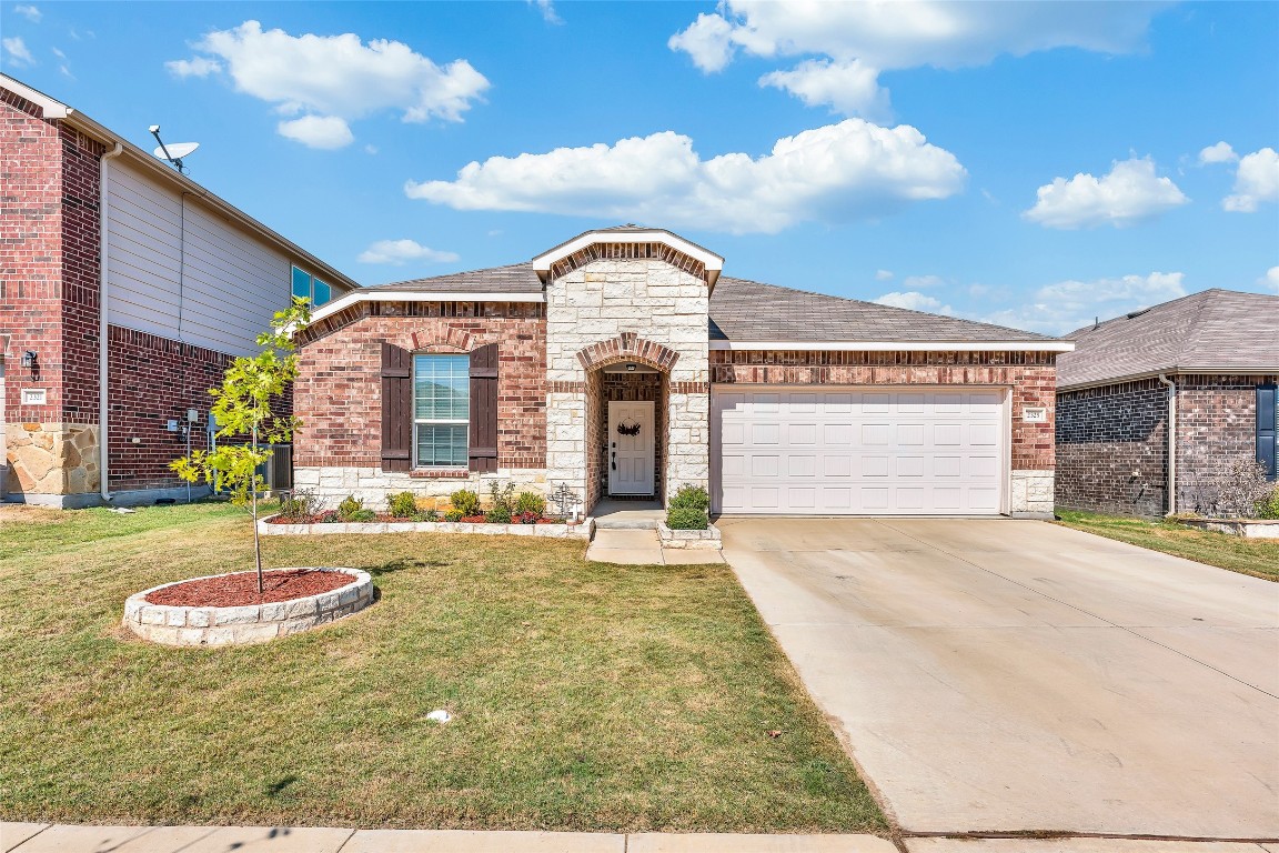 2325 Old Pecos Trail Fort Worth TX 76131