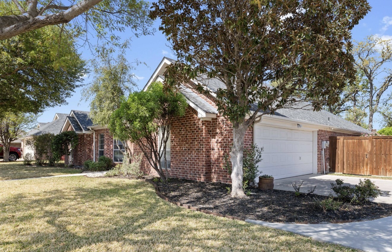2709 Grey Fox Trail Brownwood TX 76801