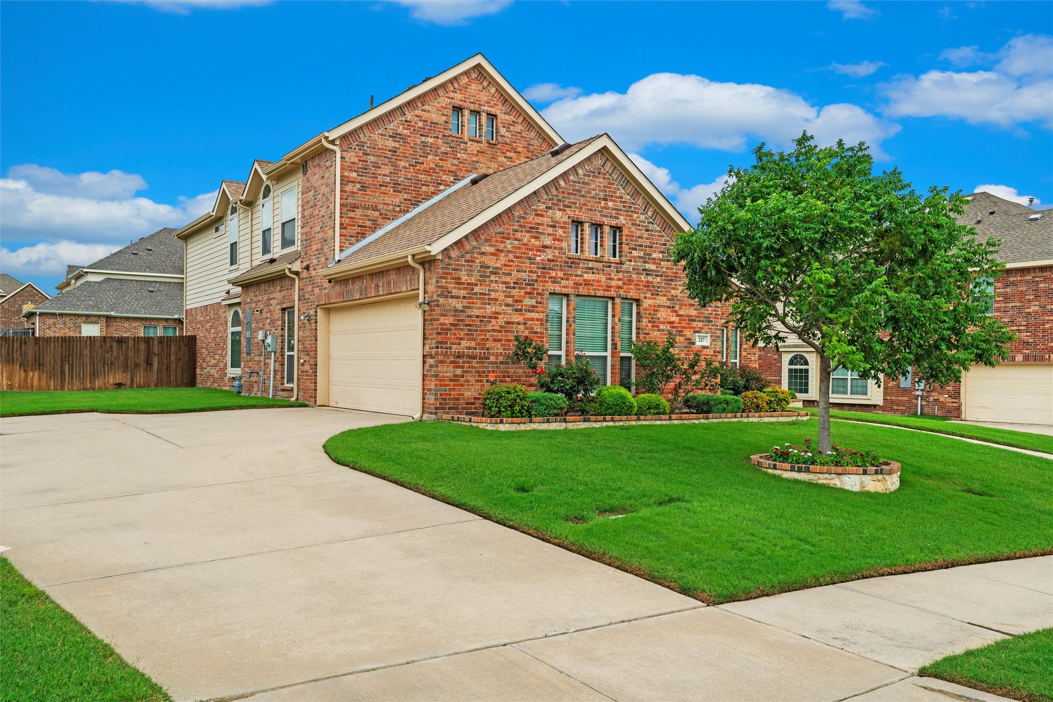 217 Chappellet Street Kennedale TX 76060