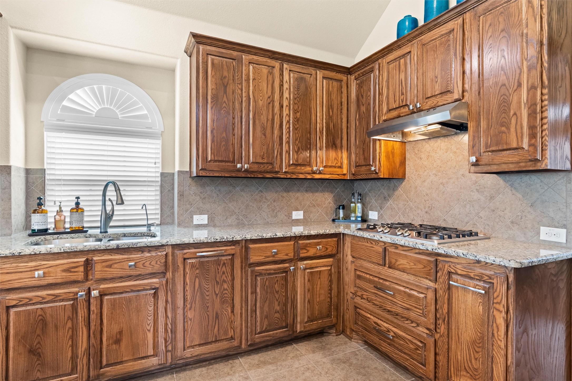 217 Chappellet Street Kennedale TX 76060