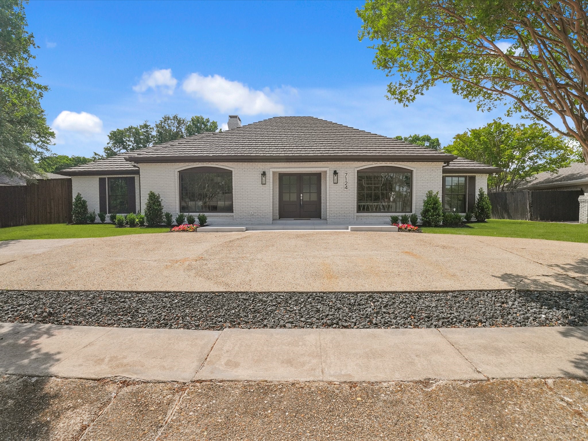7124 Meadow Road Dallas TX 75230