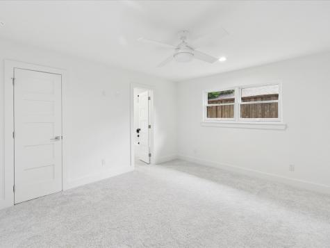 7124 Meadow Road Dallas TX 75230