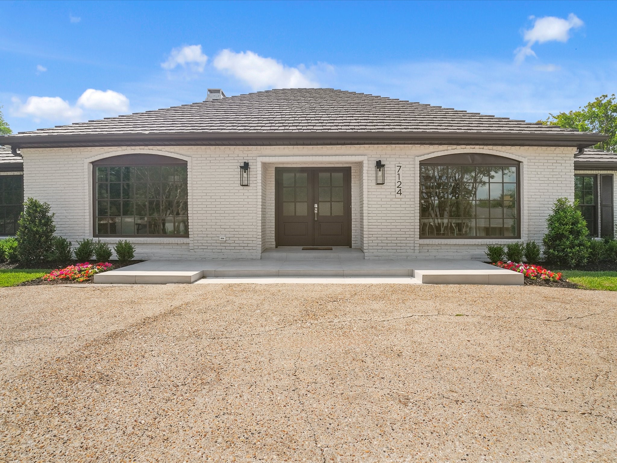 7124 Meadow Road Dallas TX 75230