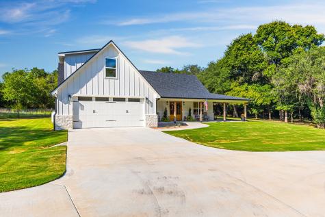 428 12th Street Valley Mills TX 76689