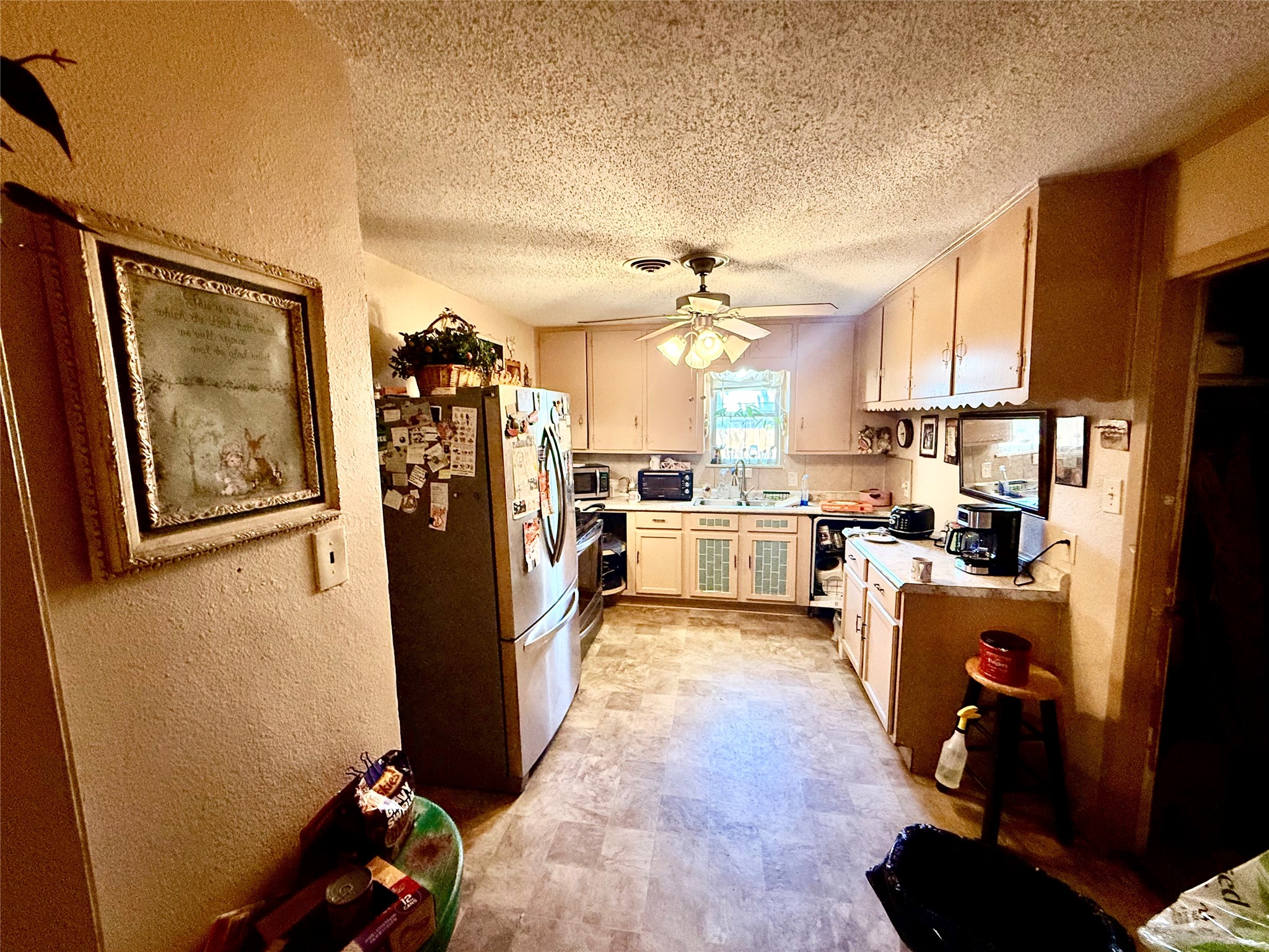 3735 N Hills Drive North Richland Hills TX 76117