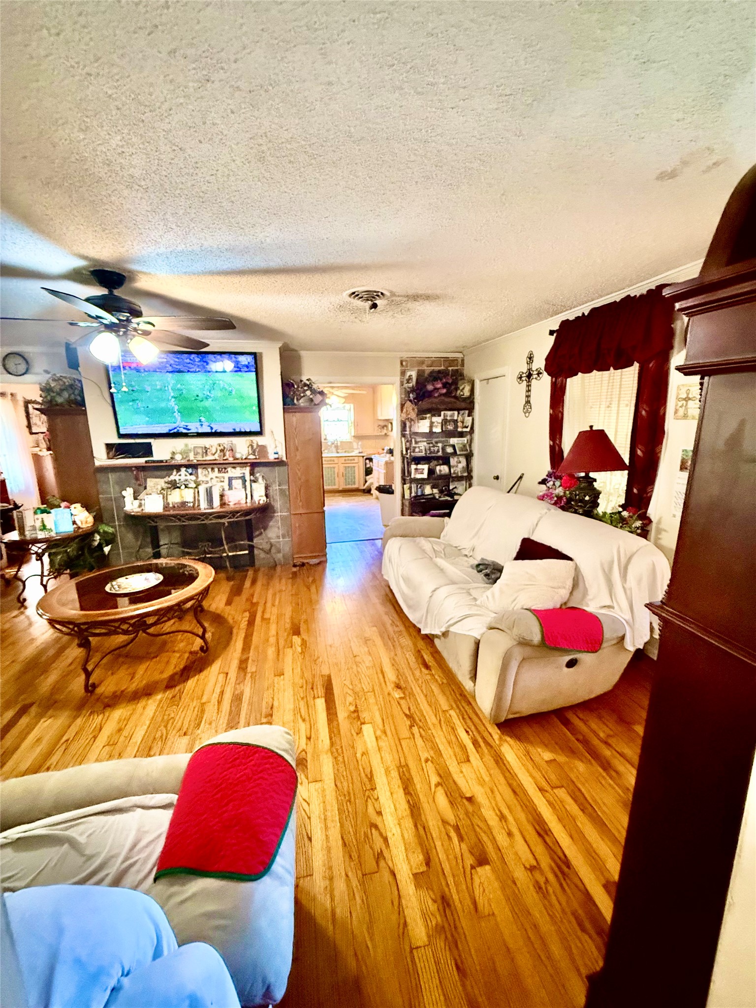 3735 N Hills Drive North Richland Hills TX 76117