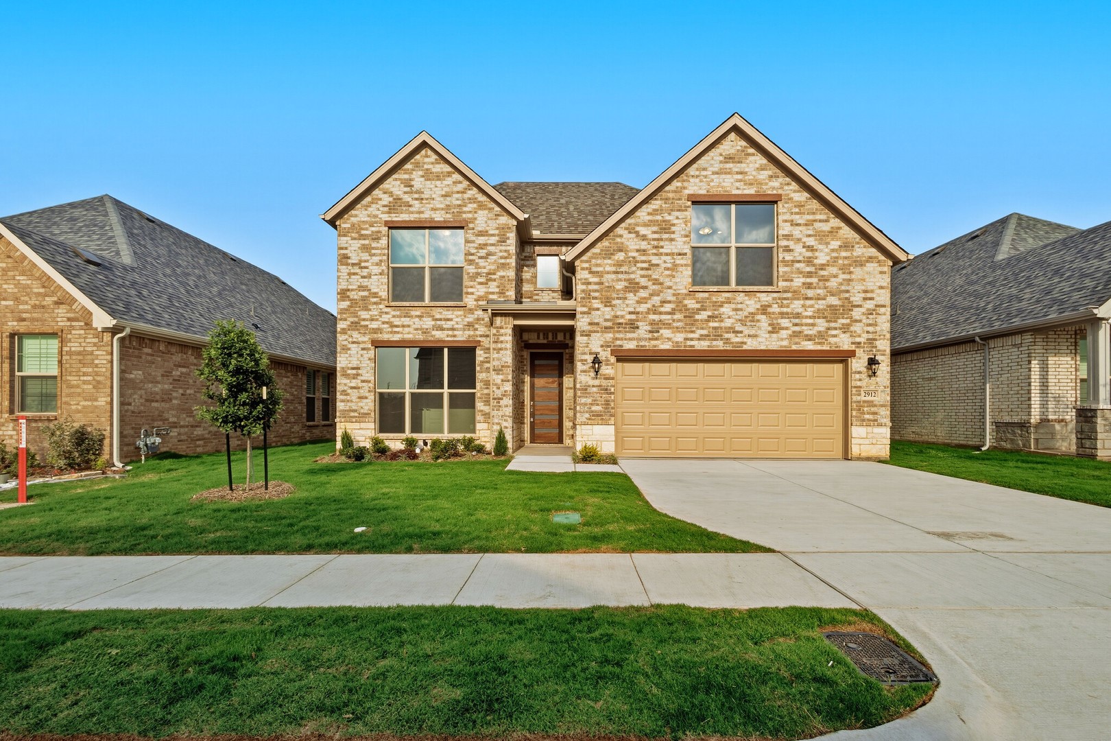 2912 Weslyan Oak Street Bedford TX 76021
