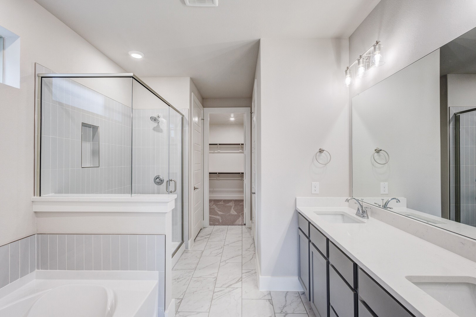 2912 Weslyan Oak Street Bedford TX 76021