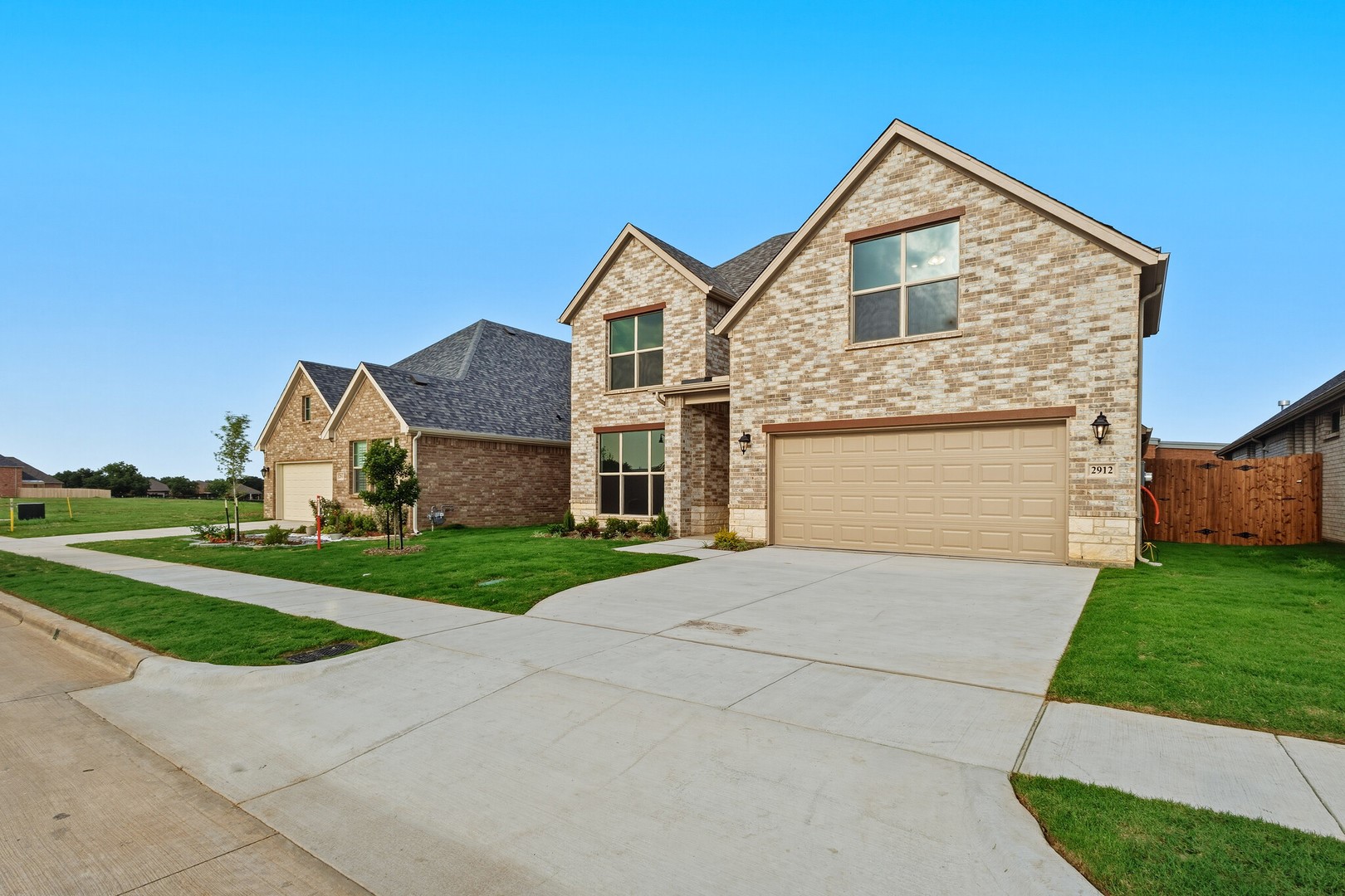 2912 Weslyan Oak Street Bedford TX 76021