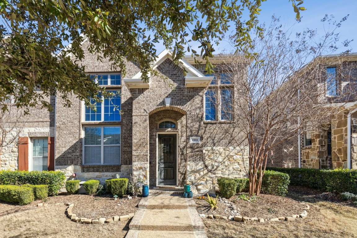 4111 Cascade Sky Drive Arlington TX 76005