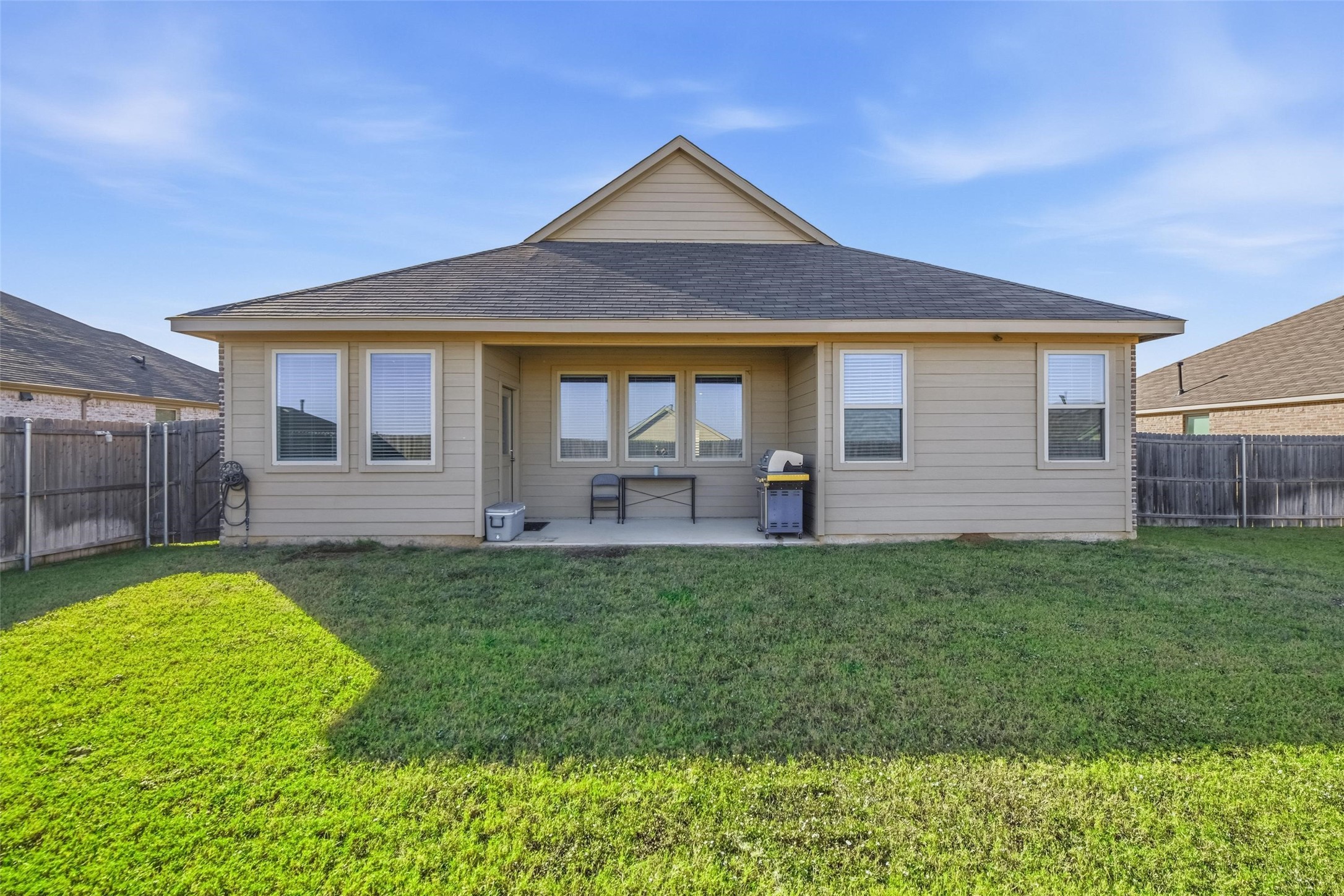 216 Post Oak Street Azle TX 76020