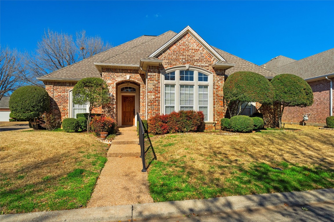 1921 Channing Park Drive Arlington TX 76013